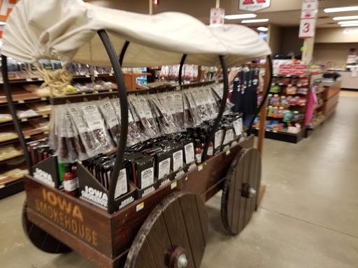 Clothing Store «Big R McHenry», reviews and photos, 1860 N Richmond Rd, McHenry, IL 60051, USA