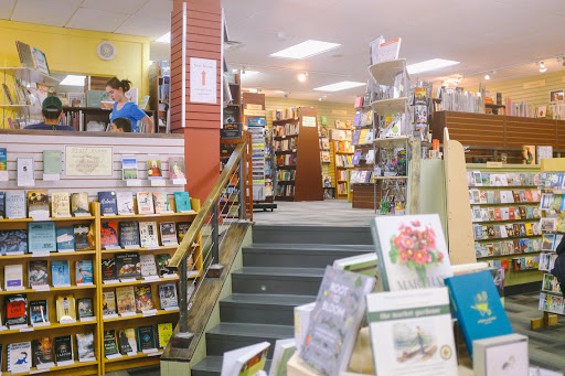 Book Store «Phoenix Books Burlington», reviews and photos, 191 Bank St, Burlington, VT 05401, USA