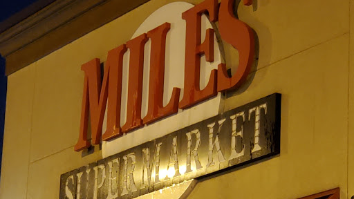Miles Supermarket, 4127 E 131st St, Cleveland, OH 44105, USA, 
