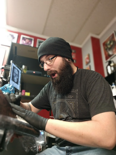 Tattoo Shop «Tempest Tattoo Studio», reviews and photos, 714 E College St, Dickson, TN 37055, USA