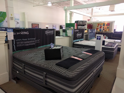 Furniture Store «Value City Furniture», reviews and photos, 5022 W Main St, Kalamazoo, MI 49009, USA