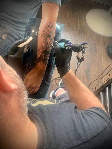 Explore sister tattoo ideas for 3, creative tattoo ideas in Denison, available at Crossroads Tattoo Studio