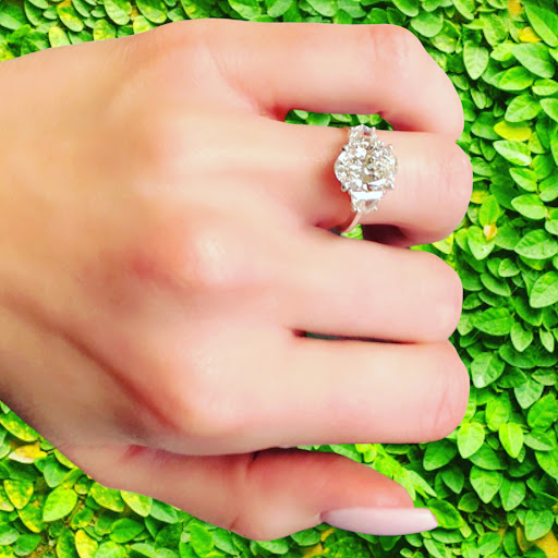 Jeweler «Decor Interiors and Jewelry», reviews and photos, 13476 Olive Blvd, Chesterfield, MO 63017, USA