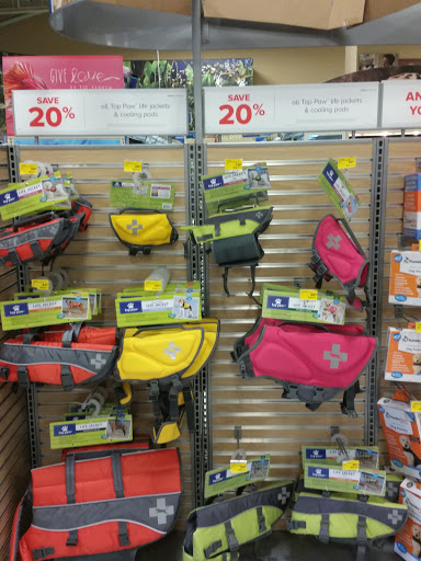 Pet Supply Store «PetSmart», reviews and photos, 1034 N El Camino Real, Encinitas, CA 92024, USA