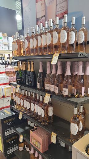 Wine Store «Total Wine & More», reviews and photos, 1139 5th St, Miami Beach, FL 33139, USA