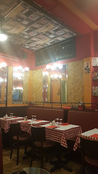 Atmosphère du Restaurant de hamburgers Terroir & Burger à Paris - n°5