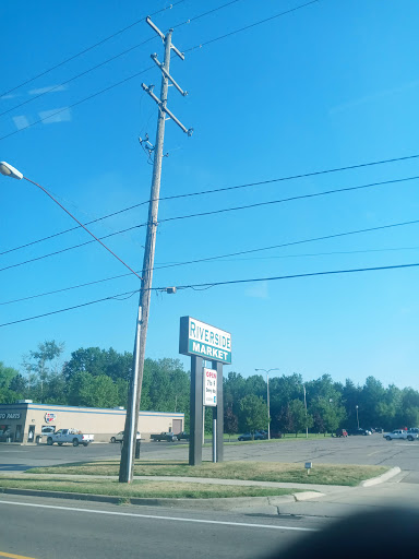 Grocery Store «Riverside Market», reviews and photos, 10236 Vienna Rd, Montrose, MI 48457, USA