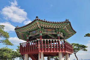 Eungbongsan Palgakjeong Pavilion image
