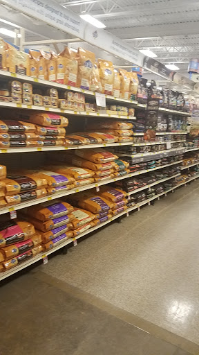 Pet Supply Store «PetSmart», reviews and photos, 3750 W Market St, Fairlawn, OH 44333, USA
