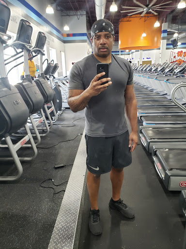 Health Club «Crunch - Roslindale», reviews and photos, 950 American Legion Hwy, Roslindale, MA 02131, USA