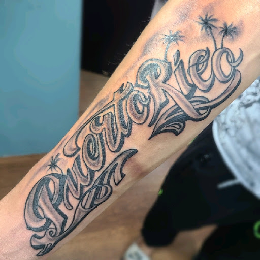 Explore flower half sleeve tattoo ideas, creative tattoo ideas in Kannapolis, available at Ink Station Tattoo Studio