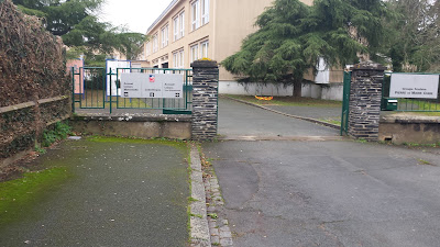 Groupe Scolaire Pierre Et Marie Curie à Angers