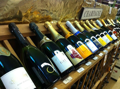 Beer Store «Nutley Wine Shop», reviews and photos, 558 N Franklin Ave, Nutley, NJ 07110, USA