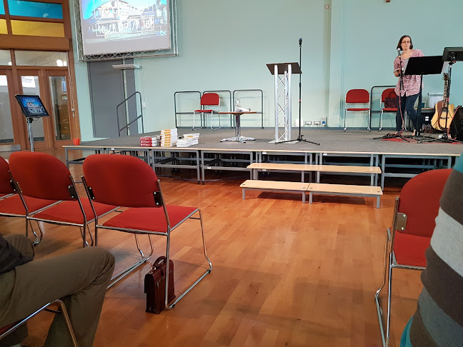 Comments and reviews of Colchester Road Baptist Church