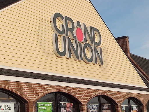 Tops Friendly Markets, 12 N Main St, Rutland, VT 05701, USA, 