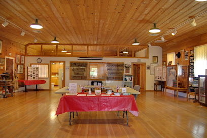 Lake Creek Pioneer Hall