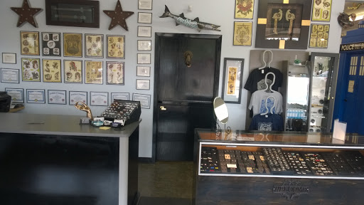 Tattoo Shop «Scottish Rose Tattoo», reviews and photos, 6530 University Ave NE, Fridley, MN 55432, USA
