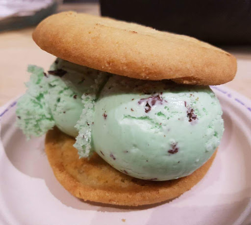 Cookie Shop «Insomnia Cookies», reviews and photos, 1919 11th Ave S, Birmingham, AL 35205, USA