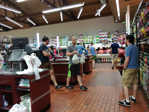 Produce Market «Morse Fresh Market», reviews and photos, 1430 W Morse Ave, Chicago, IL 60626, USA