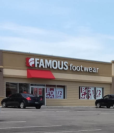 Shoe Store «Famous Footwear», reviews and photos, 1881 S Robert St, West St Paul, MN 55118, USA