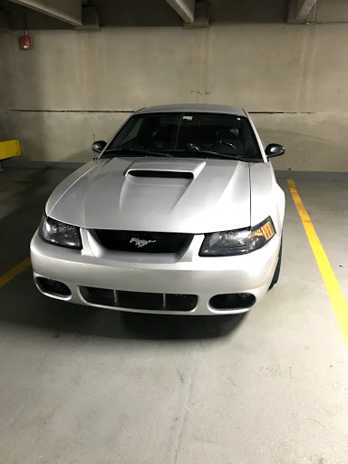 Auto Body Shop «Universal Auto Body», reviews and photos, 914 E Main St #10, Stamford, CT 06902, USA