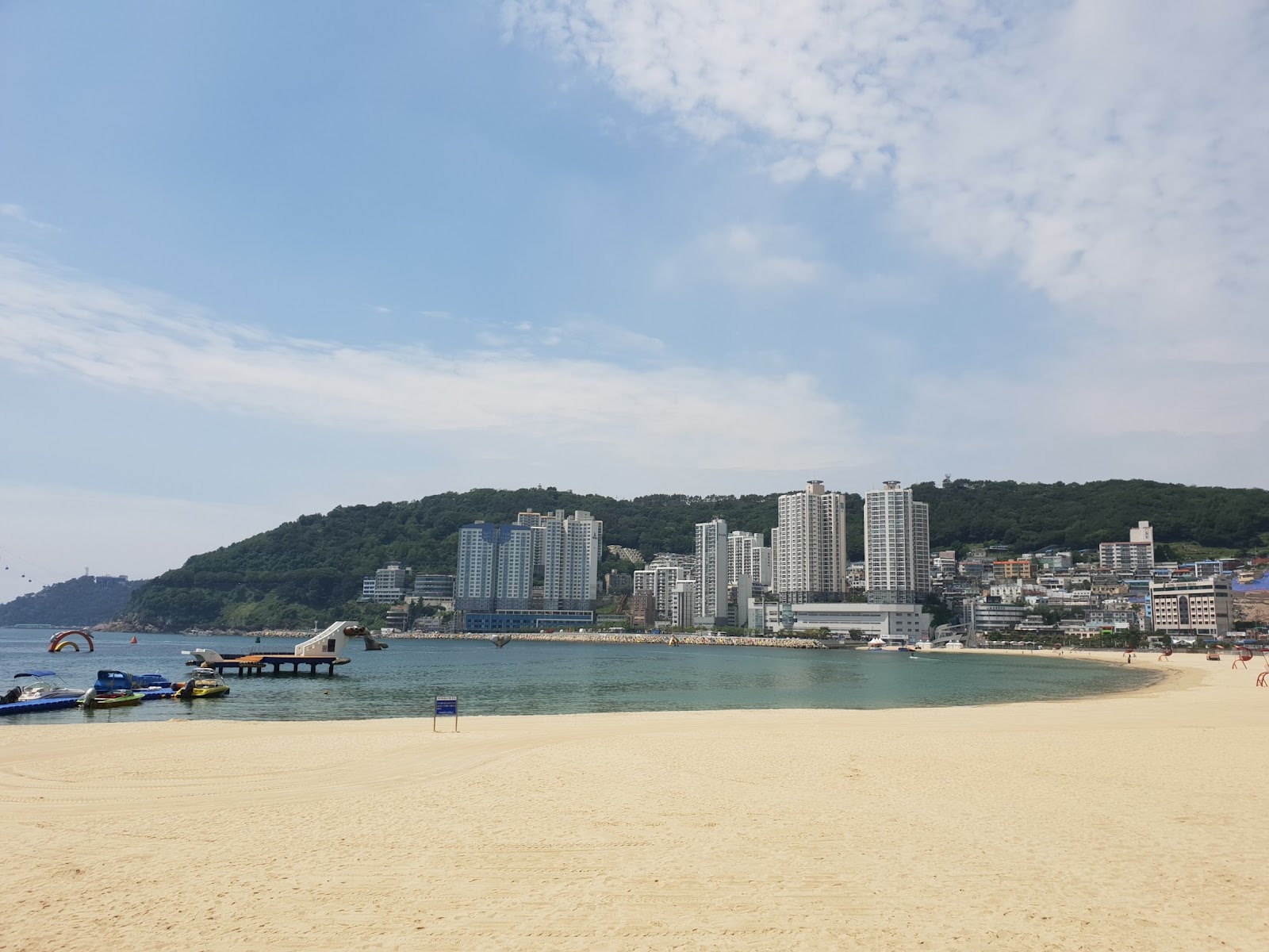 Photo of Songdo Beach amenities area