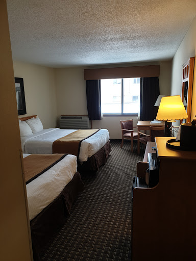 Hotel «Best Western Golden Spike Inn & Suites», reviews and photos