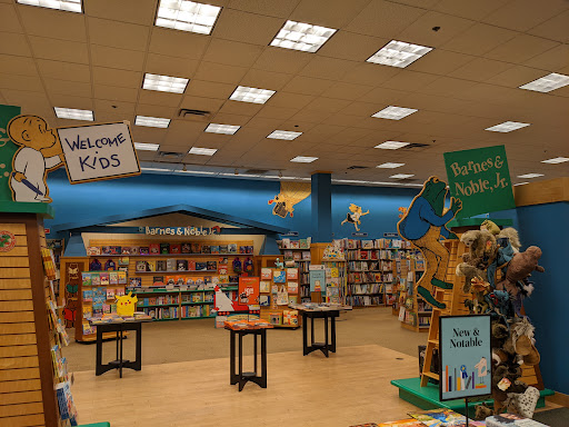 Book Store «Barnes & Noble», reviews and photos, 12193 Fair Lakes Promenade Dr, Fairfax, VA 22033, USA