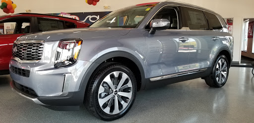 Used Car Dealer «Montrose Kia in Sheffield», reviews and photos, 5033 Detroit Ave, Sheffield Lake, OH 44054, USA