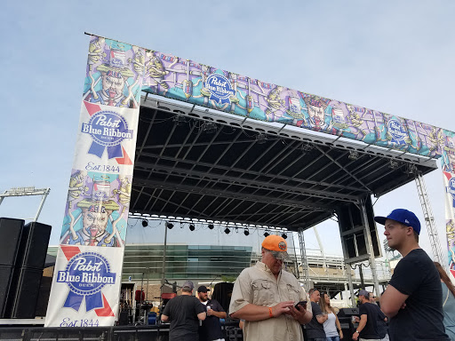 Bar «Slowdown», reviews and photos, 729 N 14th St, Omaha, NE 68102, USA