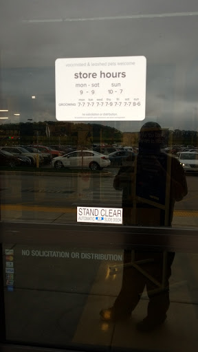Pet Supply Store «PetSmart», reviews and photos, 181 Wilson Ave, Hanover, PA 17331, USA