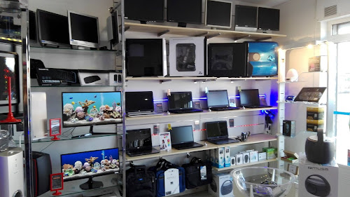 Magasin d'informatique PC CENTER 33 Bordeaux