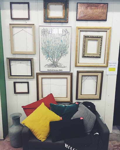 Thrift Store «L.A. Road Thrift Store», reviews and photos, 3516 N Eagle Rock Blvd, Los Angeles, CA 90065, USA