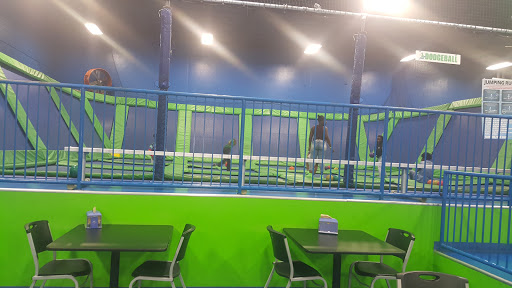 Amusement Center «AirHeads Trampoline Arena Orlando», reviews and photos, 33 W Pineloch Ave, Orlando, FL 32806, USA