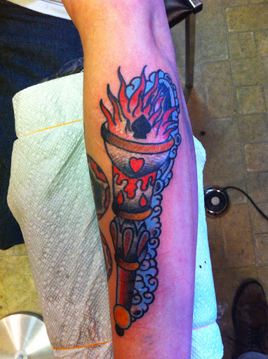 Tattoo Shop «Time-Honored Tattoo», reviews and photos, 9919 Southpoint Pkwy, Fredericksburg, VA 22407, USA