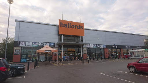 Halfords - Cortonwood