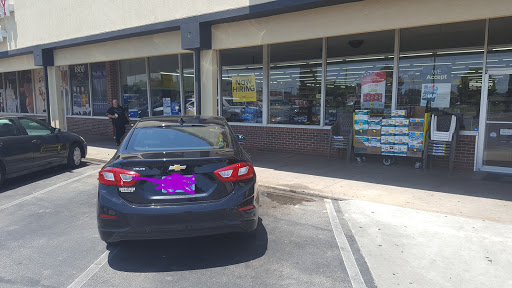 Discount Store «Dollar General», reviews and photos, 1221 Lindsey Dr, Norman, OK 73072, USA