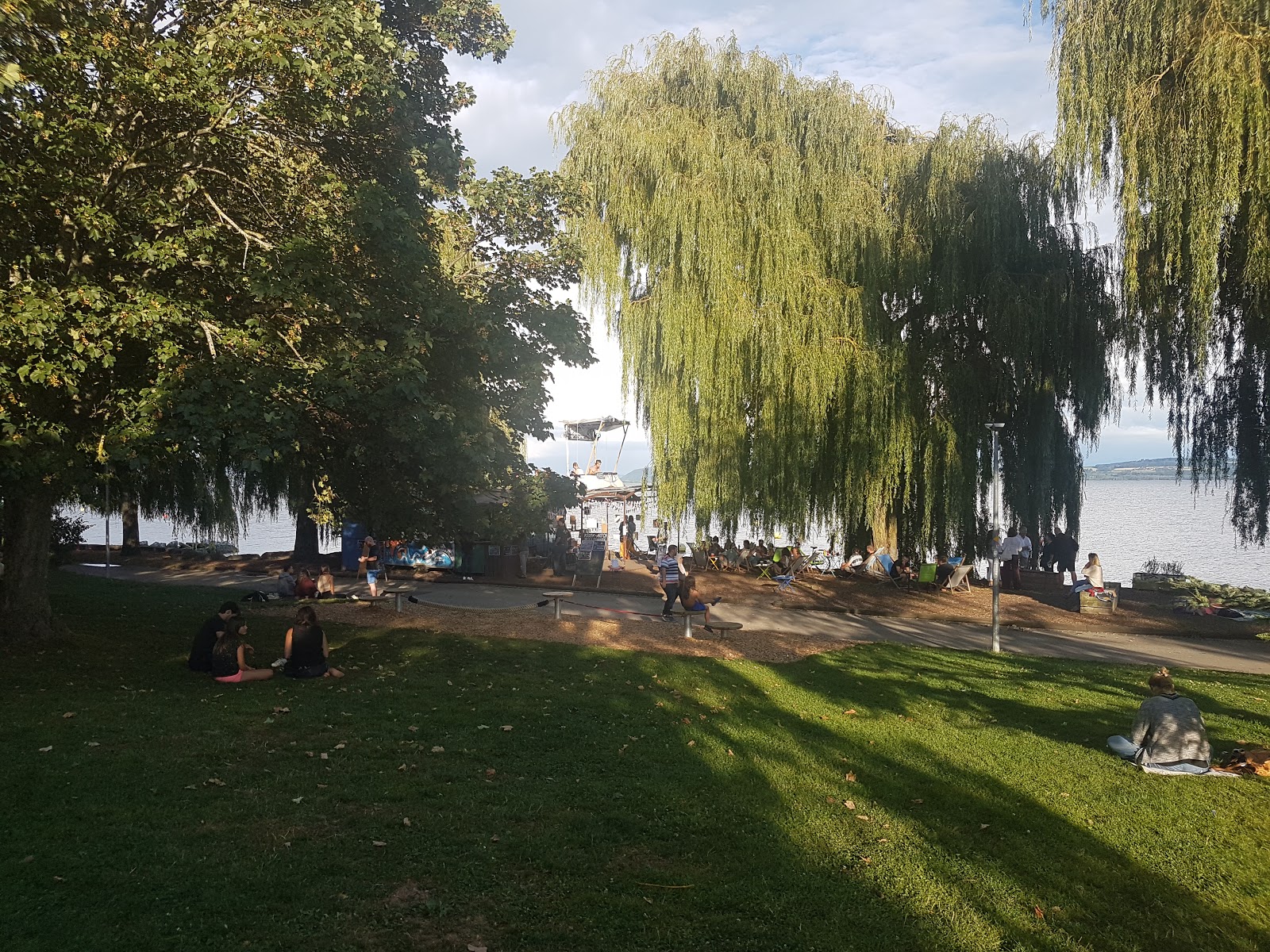 Plage des Jeunes Rives photo #7