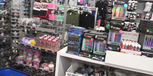 Variety Store «Five Below», reviews and photos, 4904 Jimmy Lee Smith Pkwy #120, Hiram, GA 30141, USA
