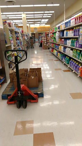 Grocery Store «Winn-Dixie», reviews and photos, 3805 NE 163rd St, North Miami Beach, FL 33160, USA