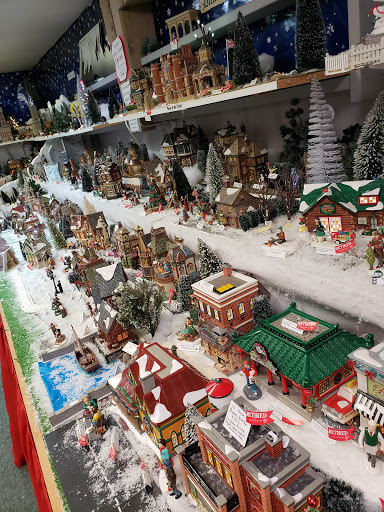 Gift Shop «Beach Basket Gift, Clothing & Christmas Shop», reviews and photos, 4102 Harborview Dr, Gig Harbor, WA 98332, USA