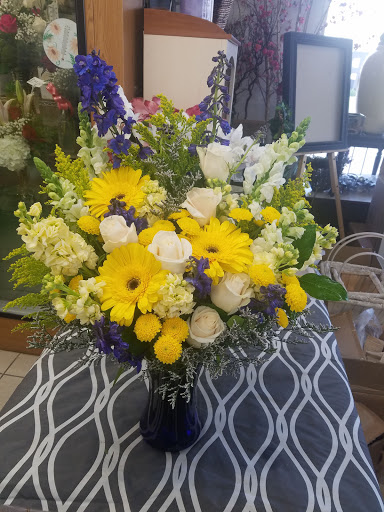 Florist «Pioneer Flowers», reviews and photos, 17601 Pioneer Blvd, Artesia, CA 90701, USA