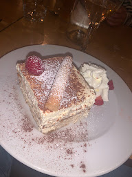 Photo n°67 de Il Seguito à Paris ()
