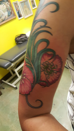 Tattoo Shop «Cedar Springs Tattoo & Piercing», reviews and photos, 4008 Cedar Springs Rd, Dallas, TX 75219, USA