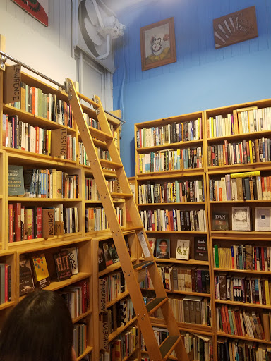 Book Store «Alley Cat Bookstore and Gallery», reviews and photos, 3036 24th St, San Francisco, CA 94110, USA