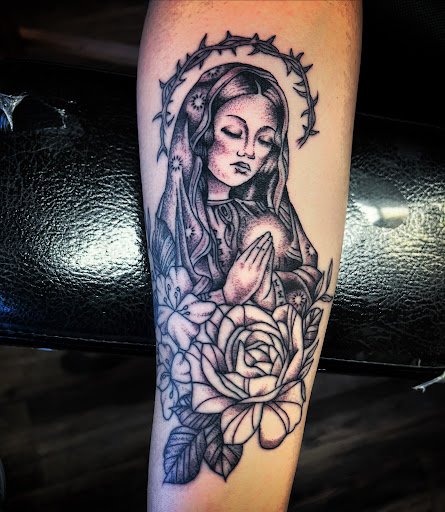 Explore kauai tattoo ideas, creative tattoo ideas in Madera, available at Sea Wolf Tattoo