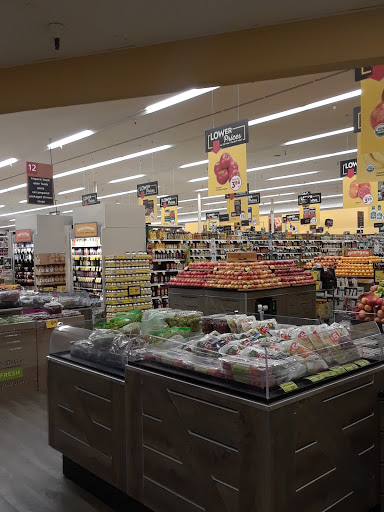 Grocery Store «Safeway», reviews and photos, 14922 Olympic Dr, Clearlake, CA 95422, USA
