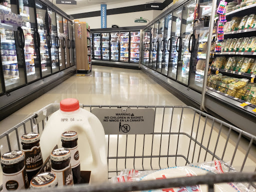 Grocery Store «Kroger Fresh Fare», reviews and photos, 60 Worthington Mall, Worthington, OH 43085, USA