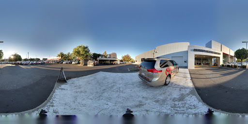 Auto Body Shop «Folsom Lake Toyota Collision Center», reviews and photos, 12747 Folsom Blvd, Folsom, CA 95630, USA