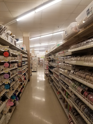 Fabric Store «Jo-Ann Fabrics and Crafts», reviews and photos, 2064 Woodbury Ave #302, Newington, NH 03801, USA